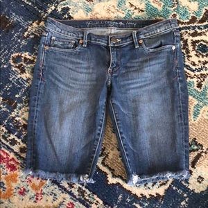 Ruehl Bermuda Jean Shorts